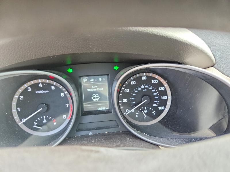 2017 HYUNDAI SANTA FE SPORT 2.4L 9