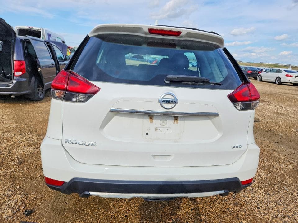 2017 NISSAN ROGUE SV 6