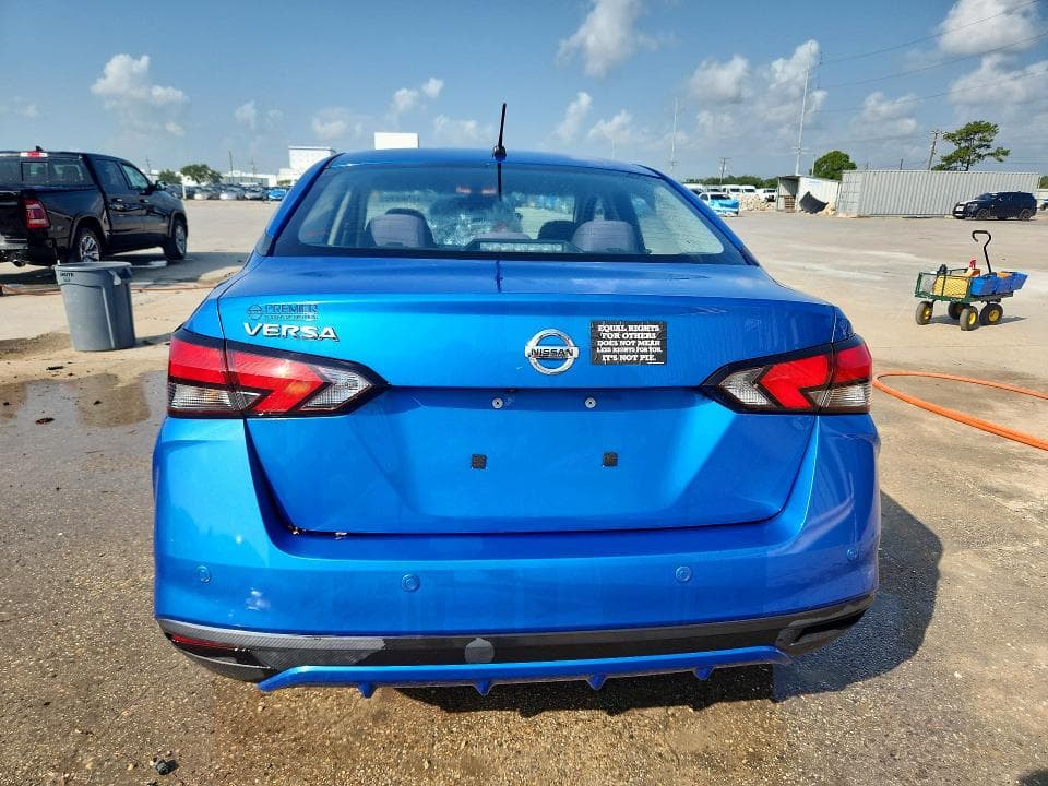 2021 NISSAN VERSA S 6