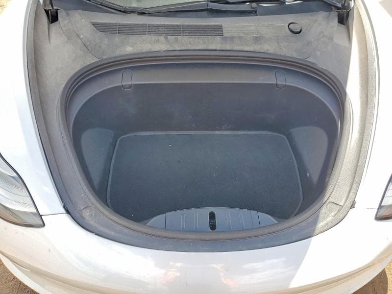 2018 TESLA MODEL 3 11