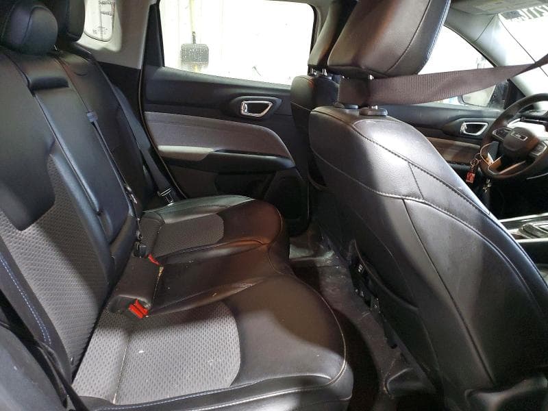 2022 JEEP COMPASS LATITUDE 11