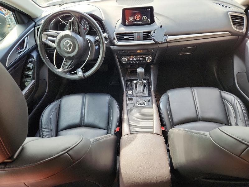 2018 MAZDA 3 TOURING TOURING 8