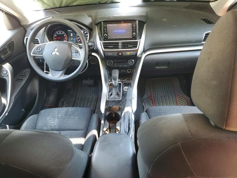 2019 MITSUBISHI ECLIPSE CROSS ES 8