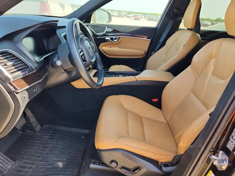 2019 VOLVO XC90 T6 MOMENTUM 7