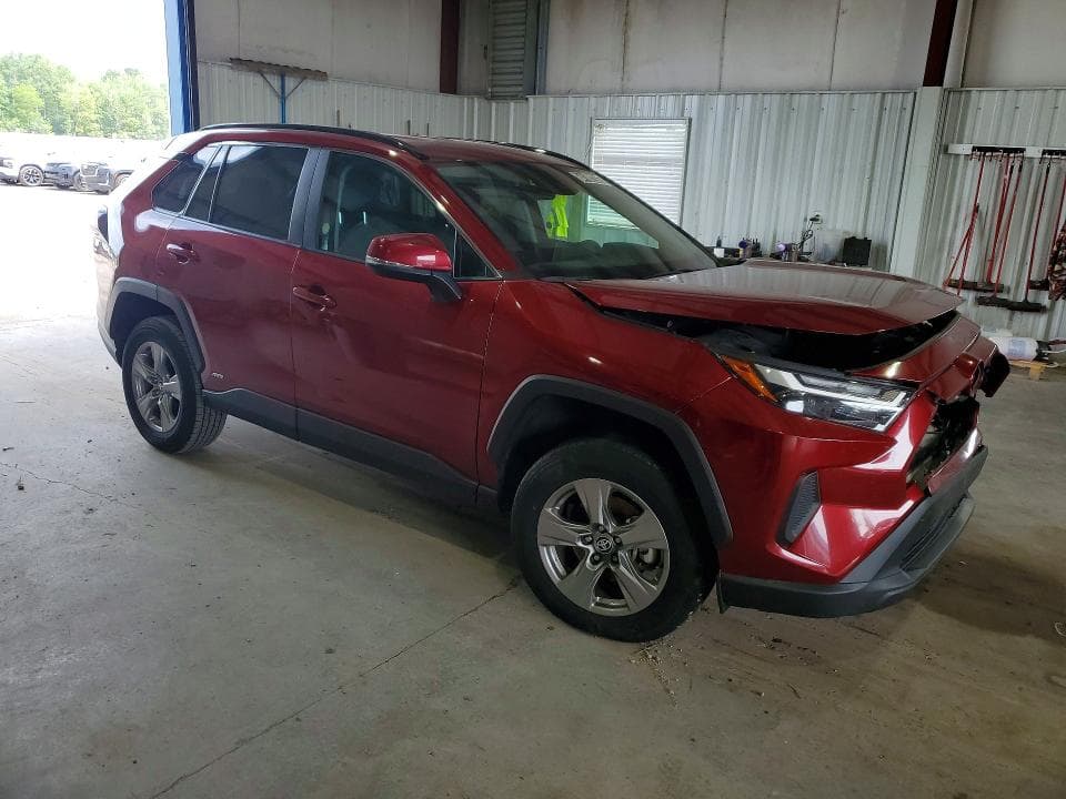 2025 TOYOTA RAV4 HYBRID XLE 4