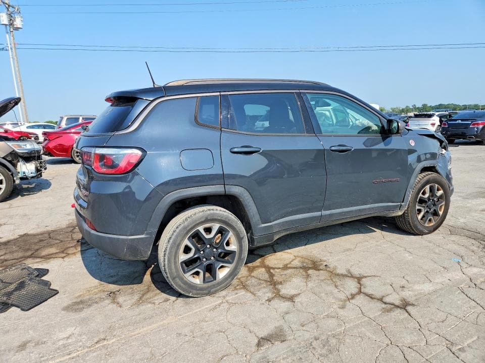 2018 JEEP COMPASS TRAILHAWK 3