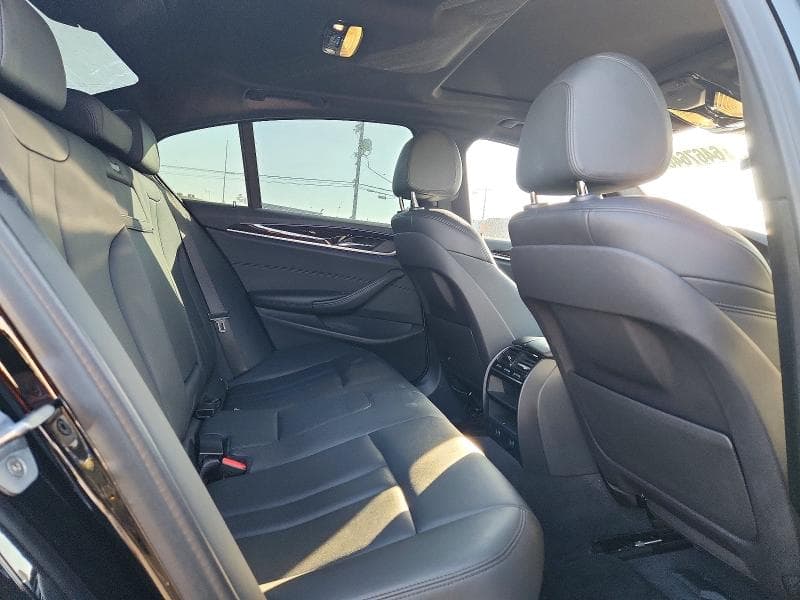 2019 BMW 530E 10