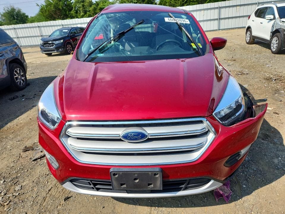 2019 FORD ESCAPE SE 5
