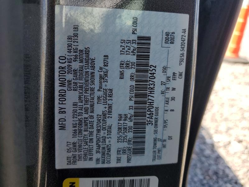 2017 FORD FUSION SE 12