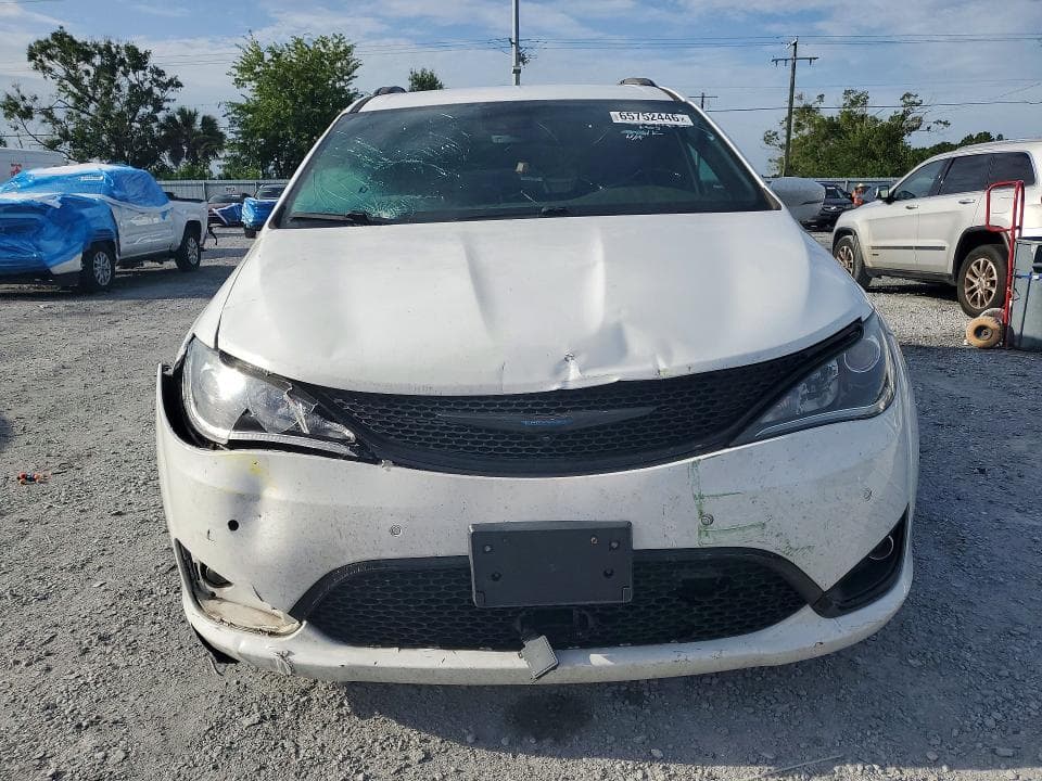 2020 CHRYSLER PACIFICA HYBRID LIMITED 5