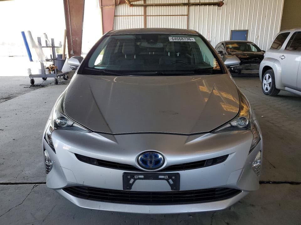 2018 TOYOTA PRIUS 5