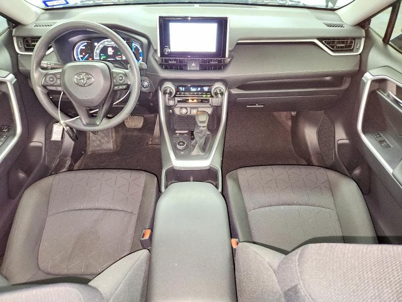 2025 TOYOTA RAV4 HYBRID XLE 8