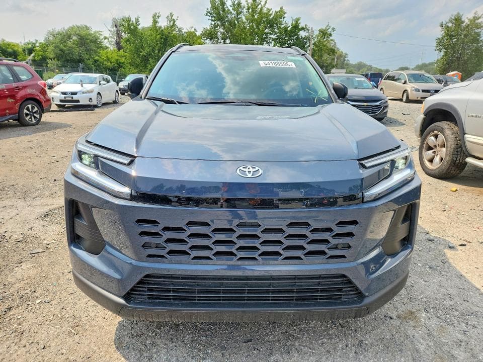 2026 TOYOTA RAV4 XLE PREMIUM 5