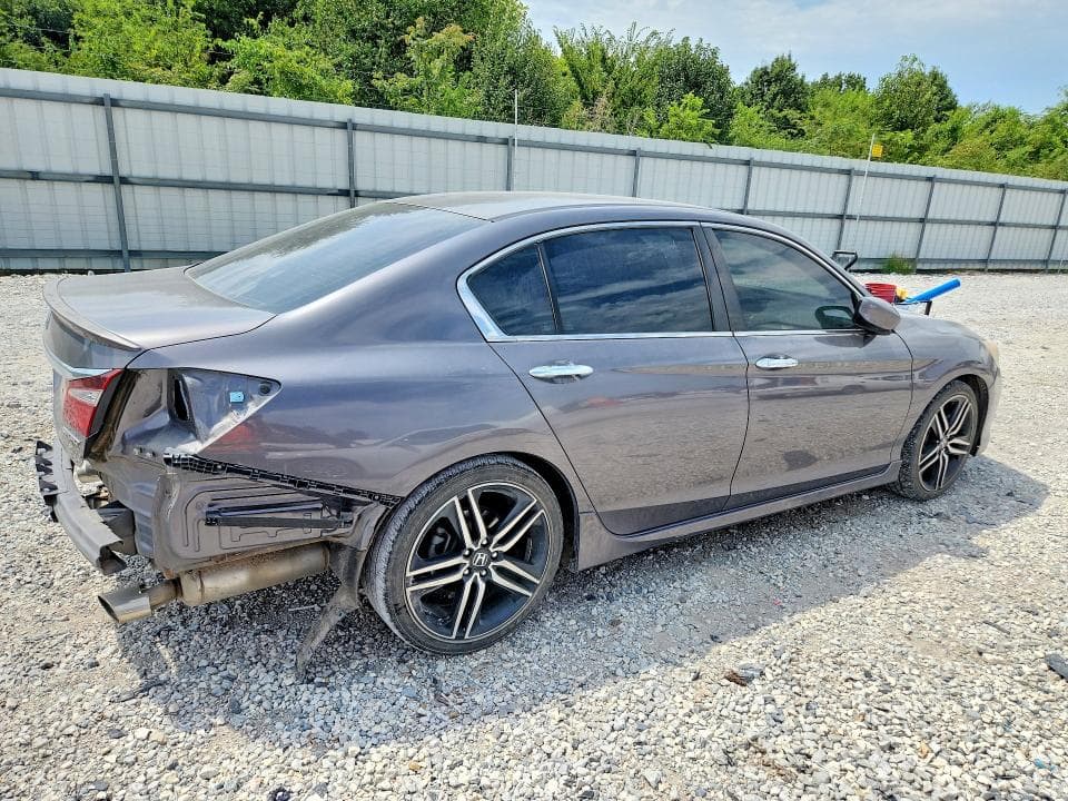 2017 HONDA ACCORD SPORT 3