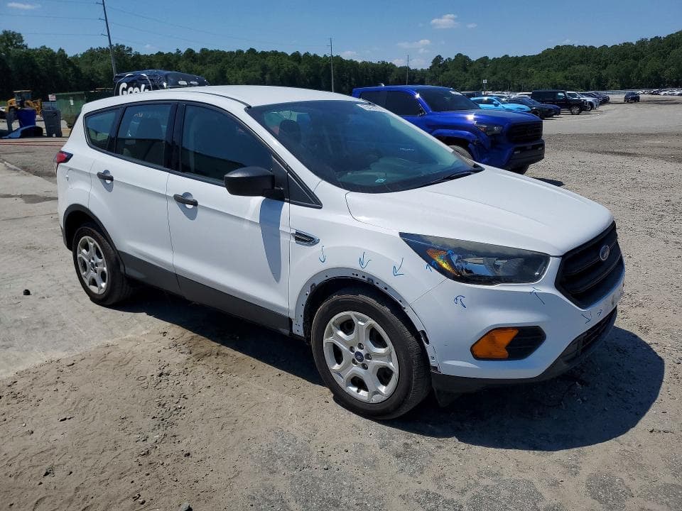 2018 FORD ESCAPE S 4