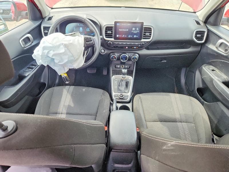 2026 HYUNDAI VENUE SEL 8