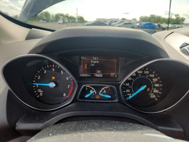 2017 FORD ESCAPE SE 9
