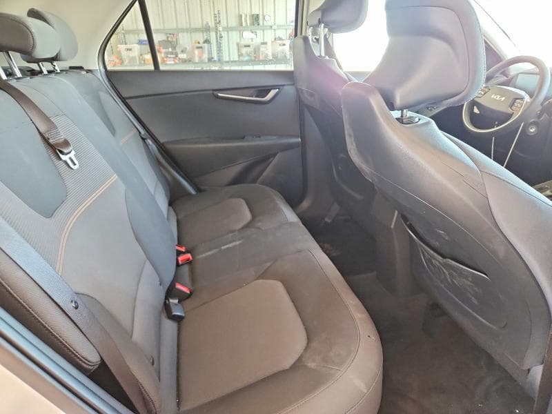 2026 KIA NIRO LX 11