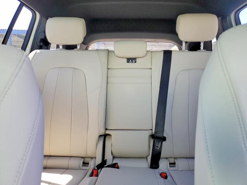 2026 MERCEDES-BENZ GLB 250 10