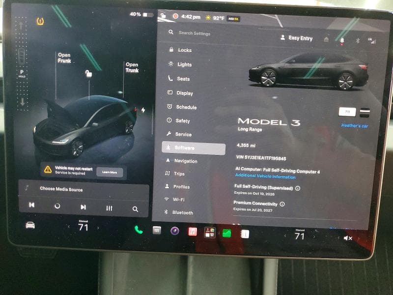 2026 TESLA MODEL 3 9