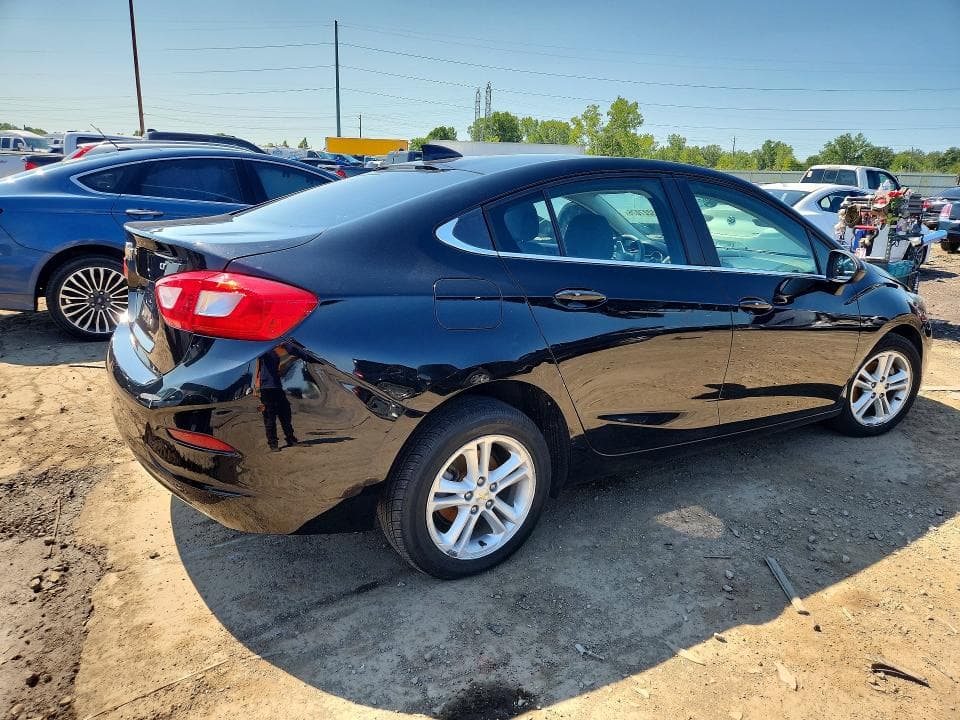 2017 CHEVROLET CRUZE LT 3