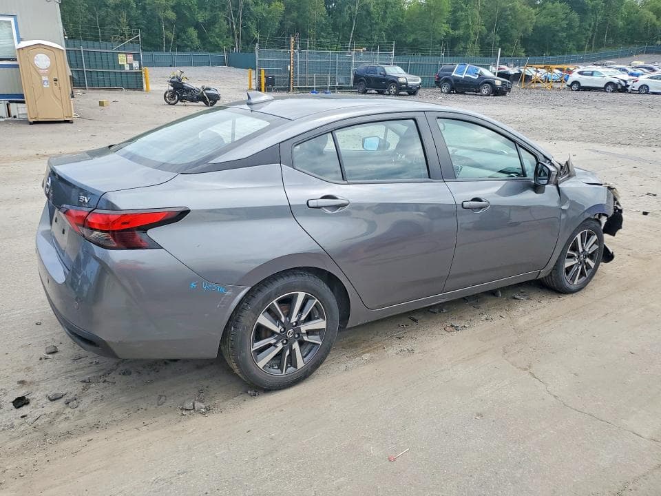 2021 NISSAN VERSA SV 3