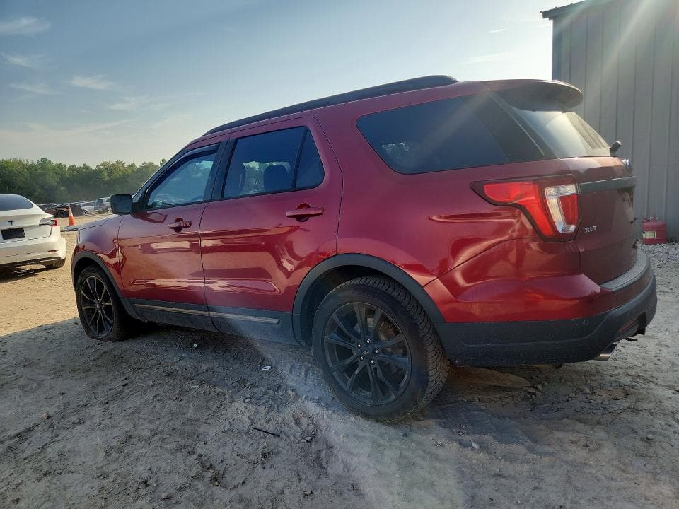 2018 FORD EXPLORER XLT 2