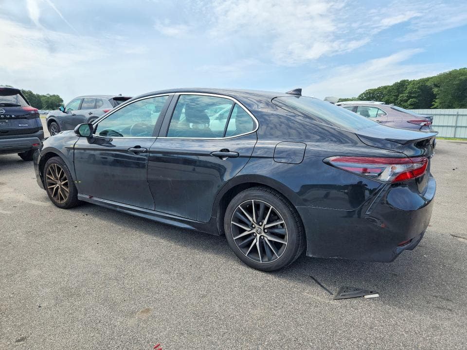 2023 TOYOTA CAMRY SE 2