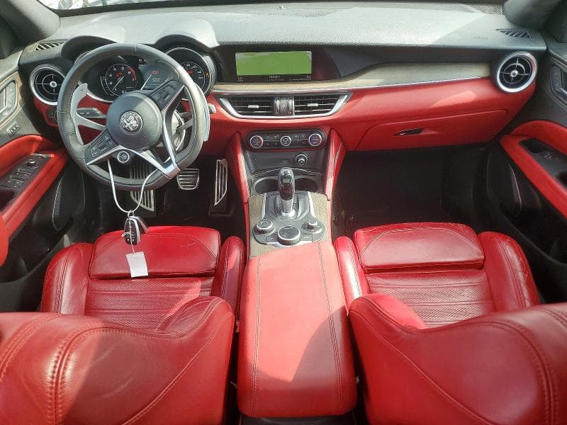 2018 ALFA ROMEO STELVIO TI SPORT 8