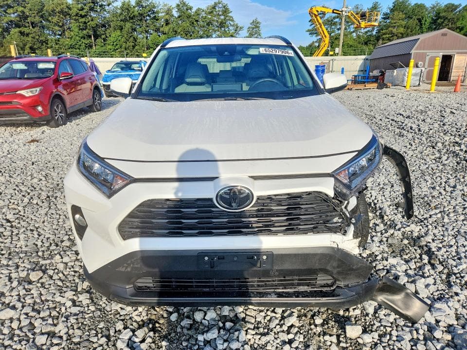 2019 TOYOTA RAV4 XLE PREMIUM 5