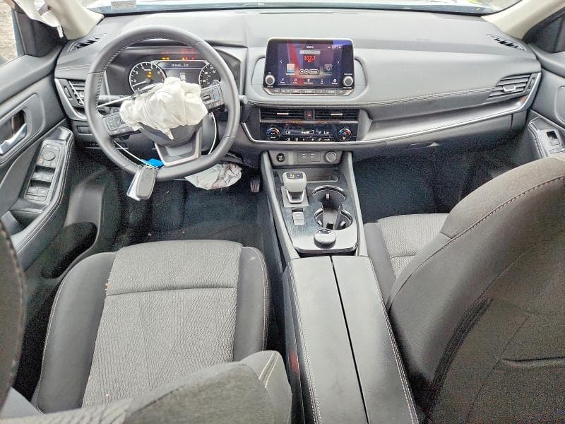 2026 NISSAN ROGUE SV 8