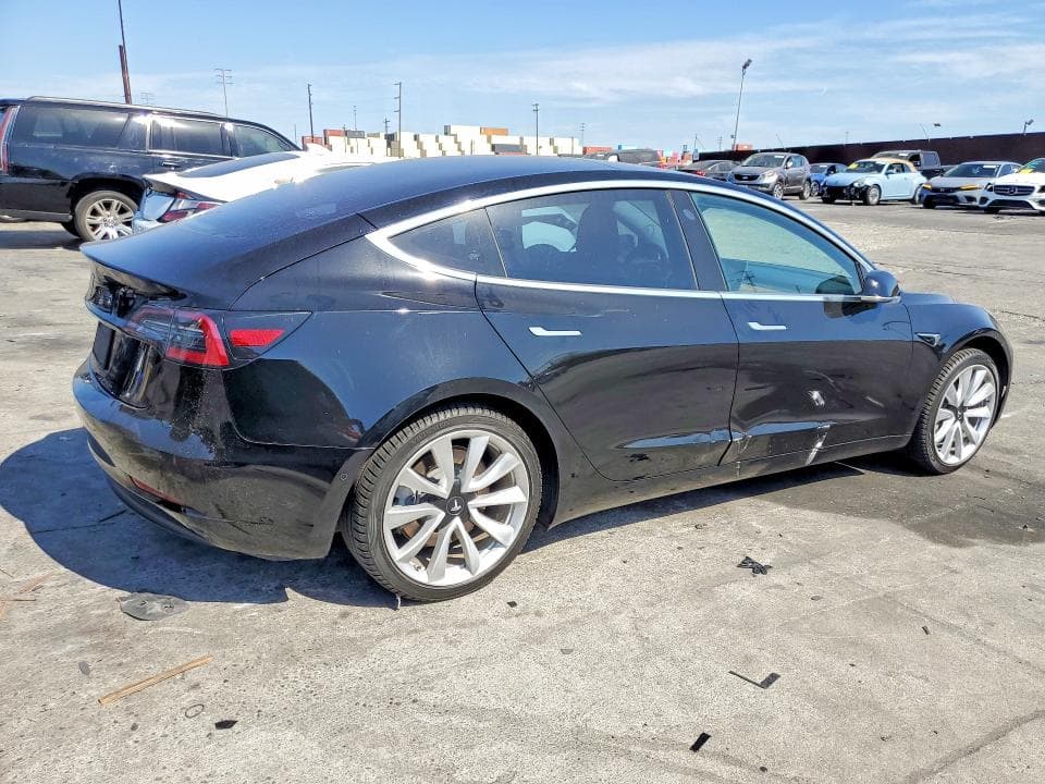 2020 TESLA MODEL 3 3