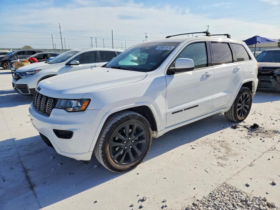 2017 JEEP GRAND CHEROKEE LAREDO - 1