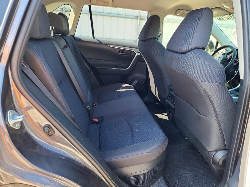 2019 TOYOTA RAV4 LE 11