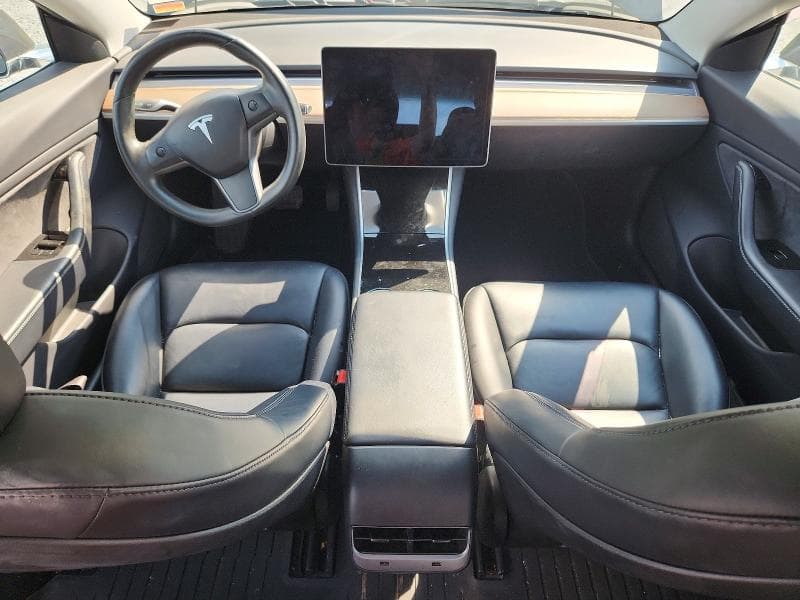 2018 TESLA MODEL 3 8