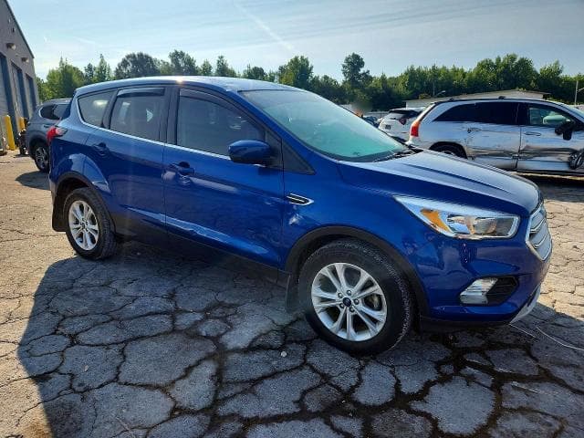 2019 FORD ESCAPE SE 4