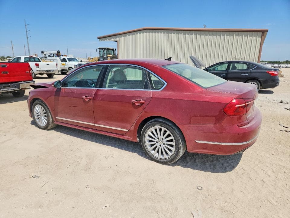 2017 VOLKSWAGEN PASSAT SE 2