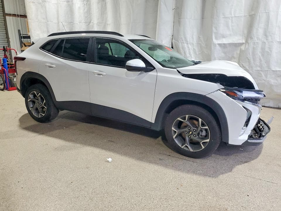 2025 CHEVROLET TRAX 1LT 4