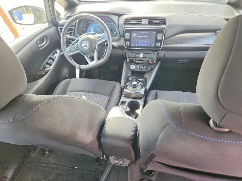 2025 NISSAN LEAF SV PLUS 8