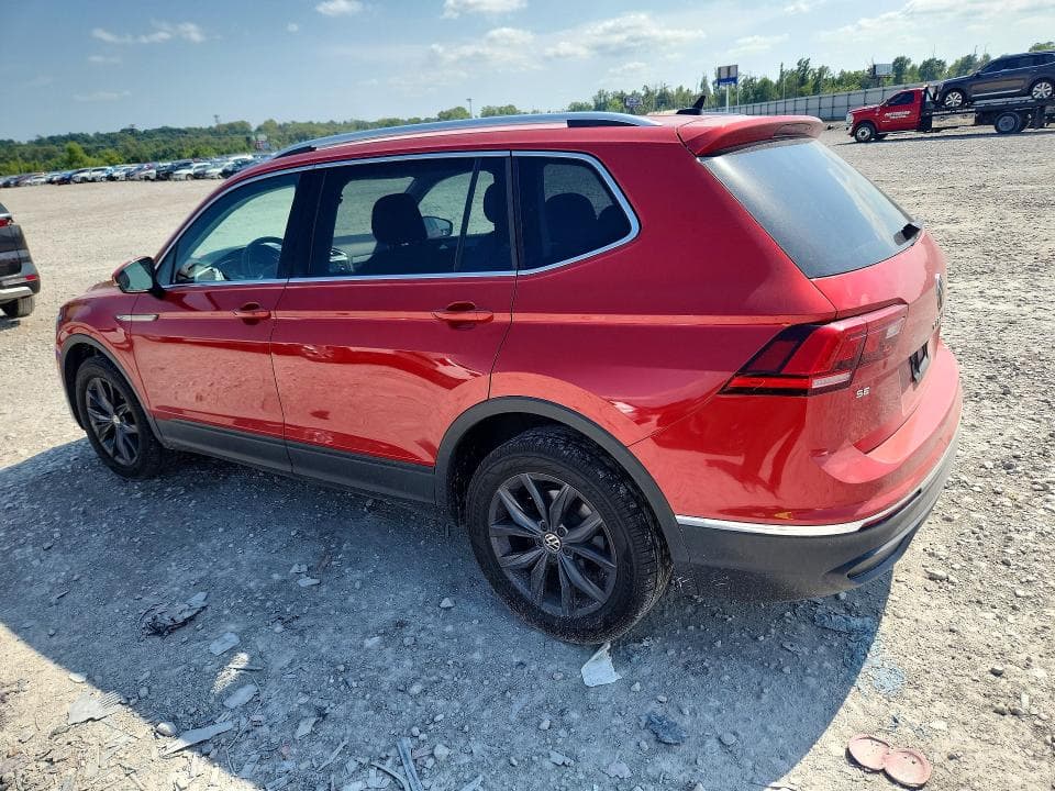 2022 VOLKSWAGEN TIGUAN SE 2