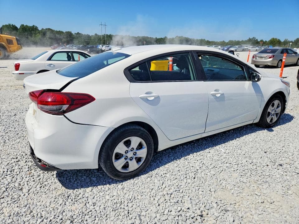 2017 KIA FORTE LX 3