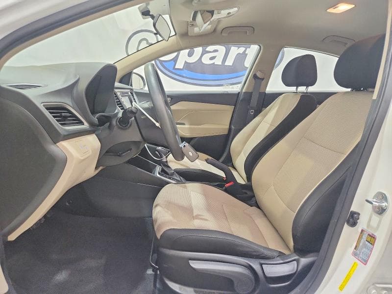 2019 HYUNDAI ACCENT SE 7