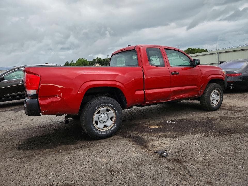 2017 TOYOTA TACOMA SR 3