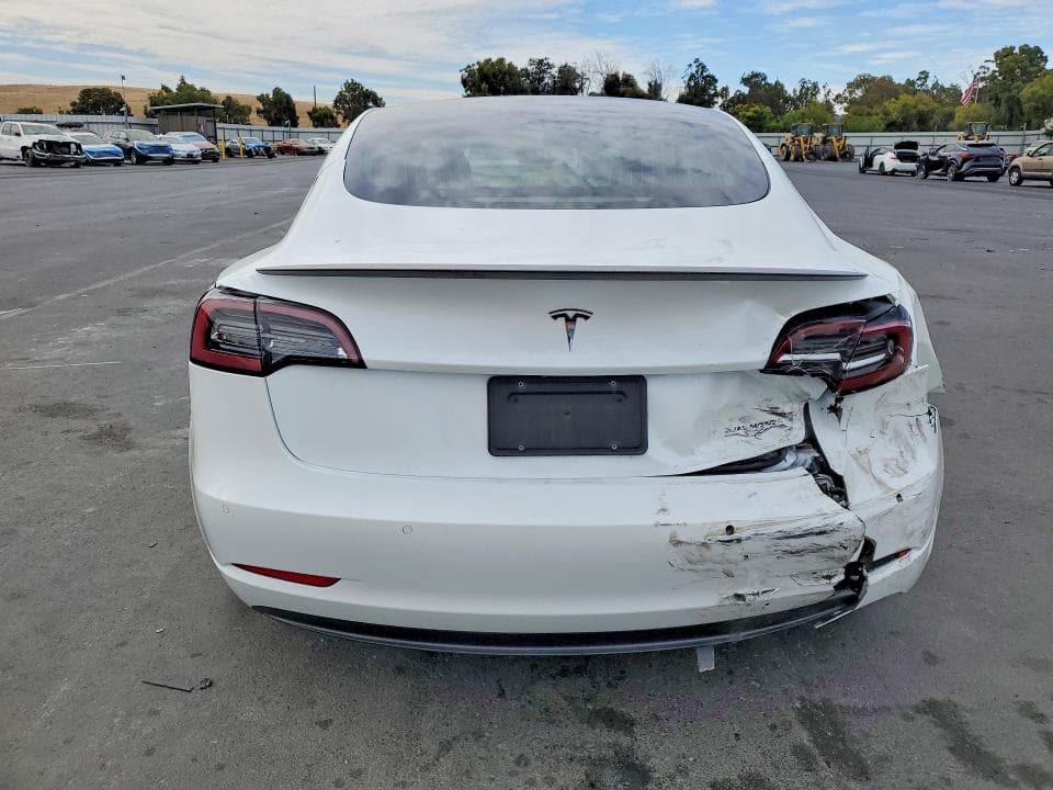 2019 TESLA MODEL 3 6