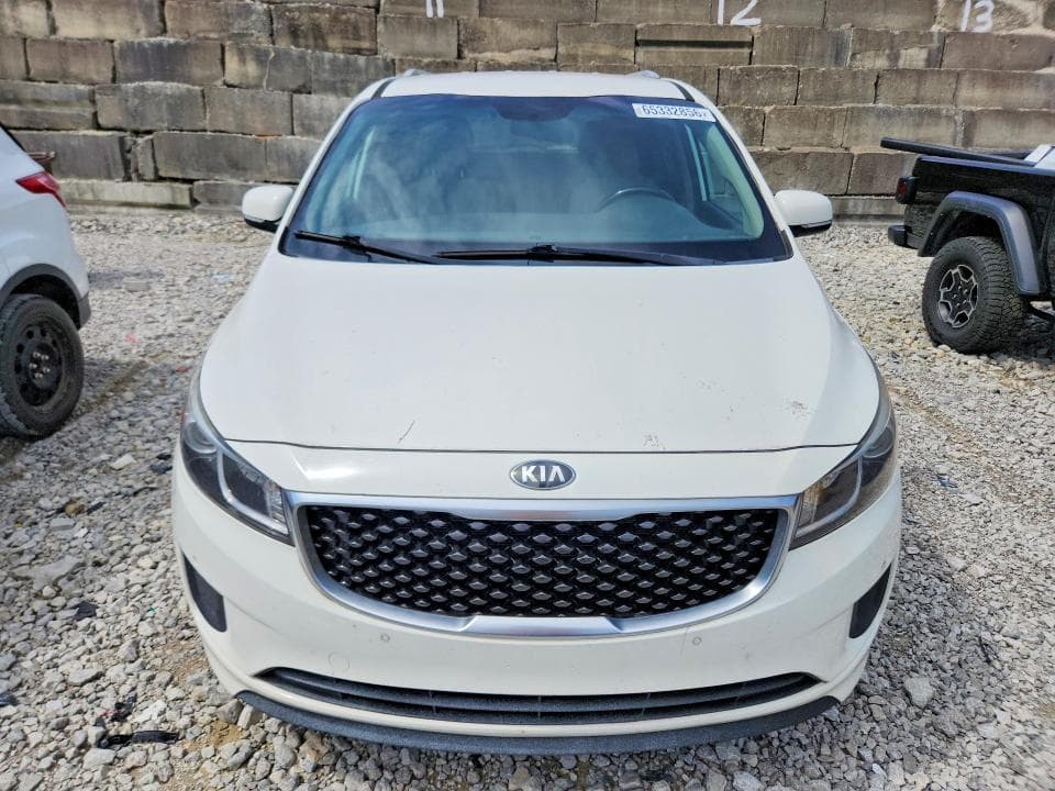 2017 KIA SEDONA LX 5