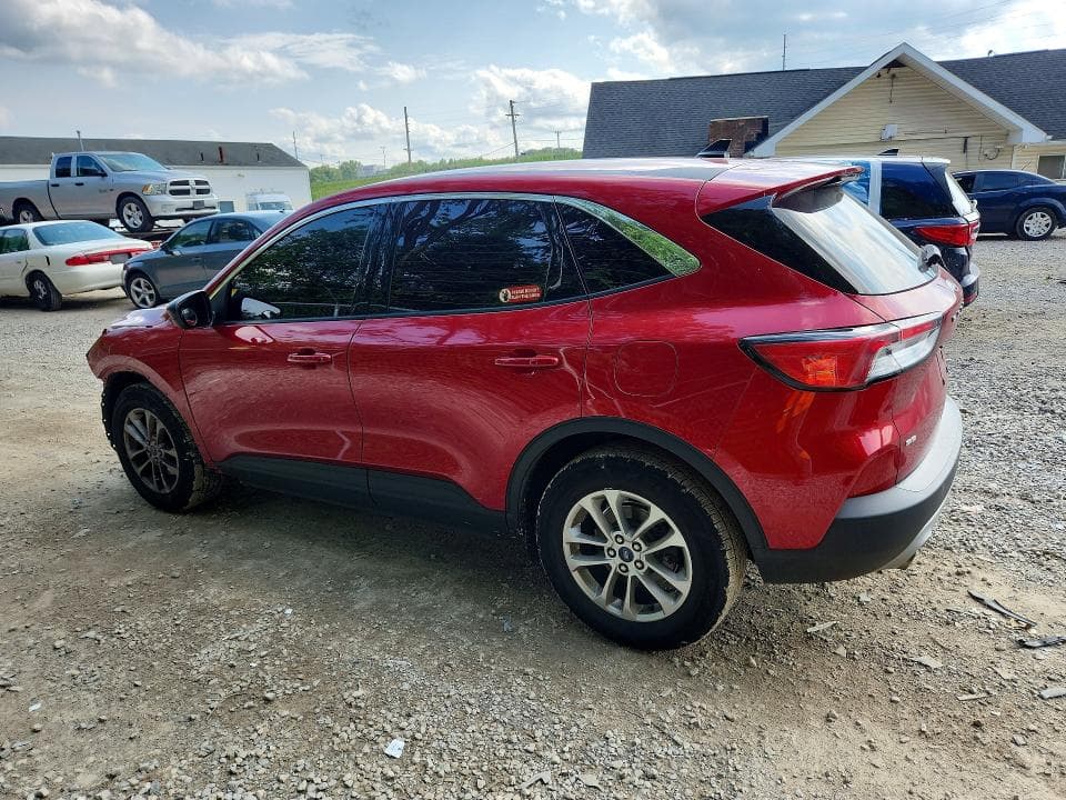 2022 FORD ESCAPE SE 2
