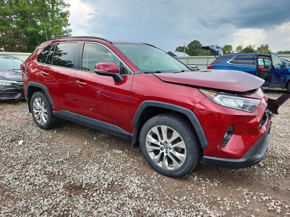 2019 TOYOTA RAV4 XLE PREMIUM 4