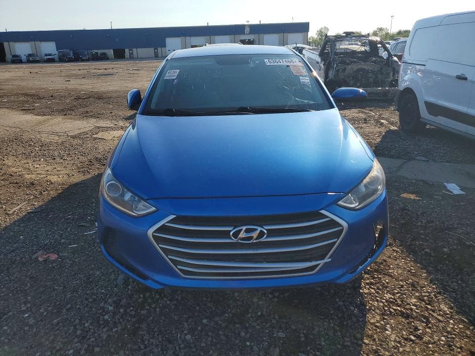 2017 HYUNDAI ELANTRA SE 5