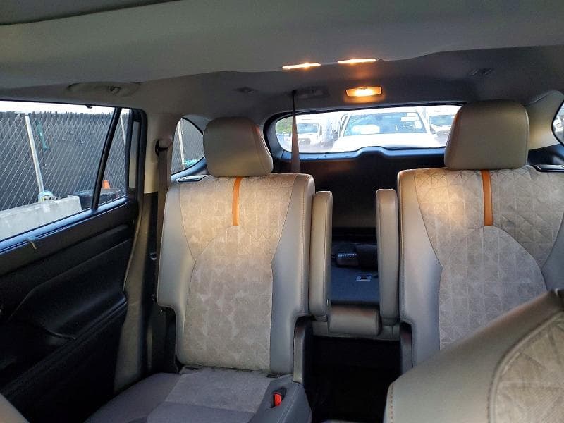 2022 TOYOTA HIGHLANDER HYBRID BRONZE EDITION 10