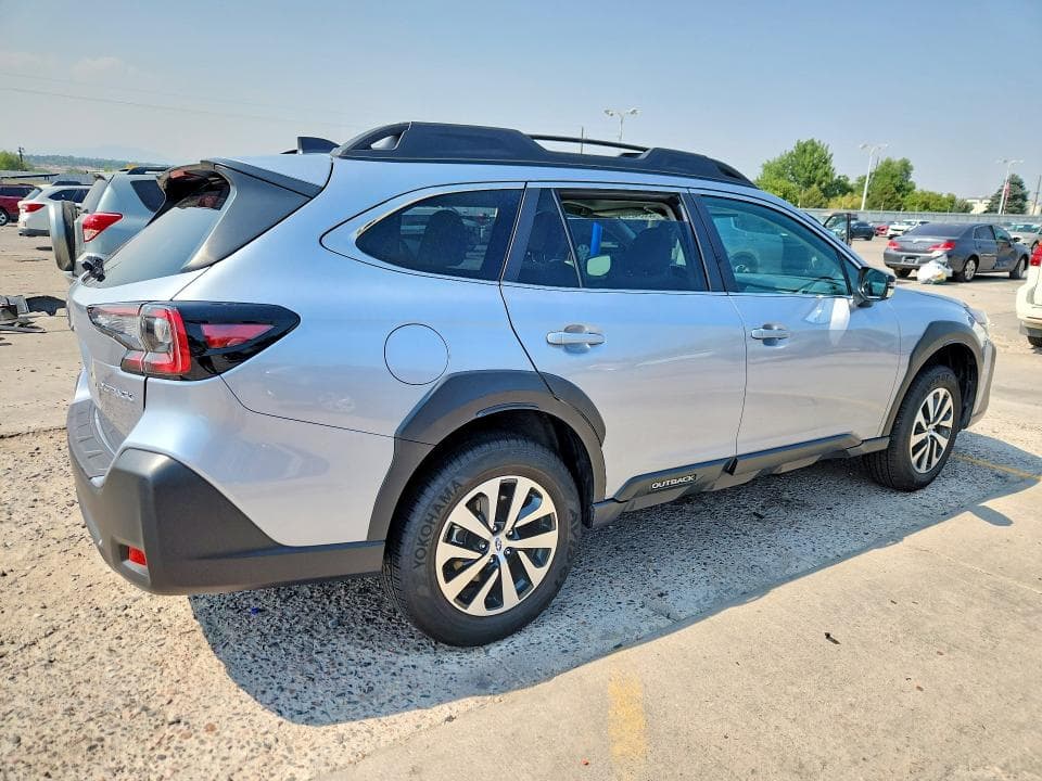 2024 SUBARU OUTBACK PREMIUM 3